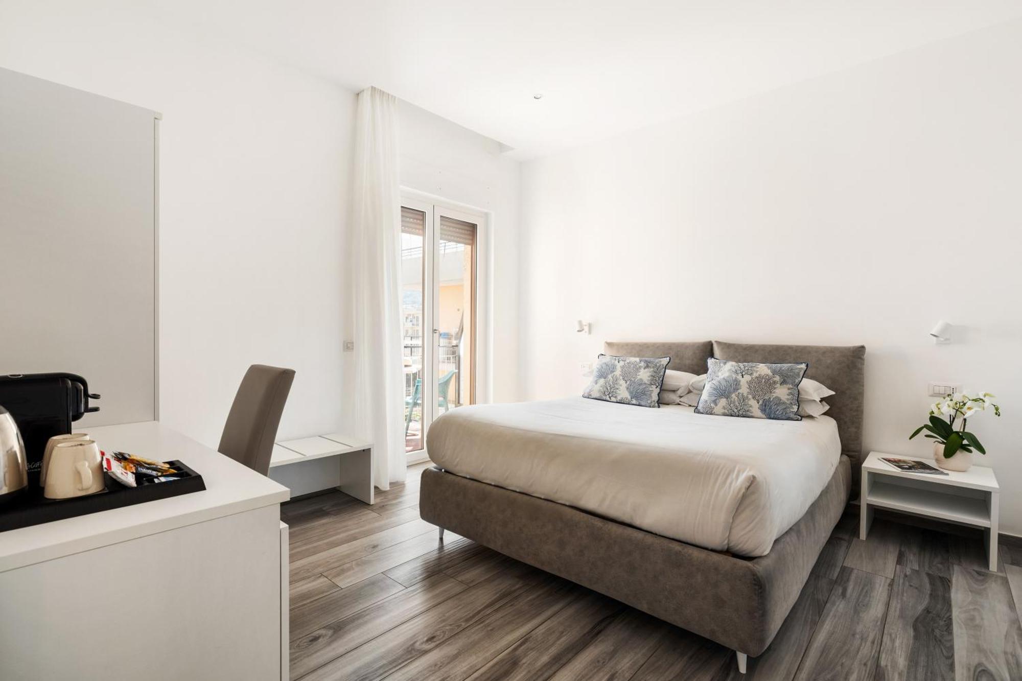 Yourhome - Maison Degli Aranci Сорренто Экстерьер фото